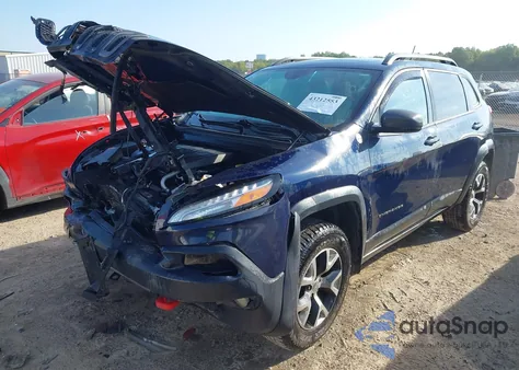 2015 Jeep Cherokee Trailhawk z USA, uszkodzony, nr VIN 1C4PJMBS6FW527306